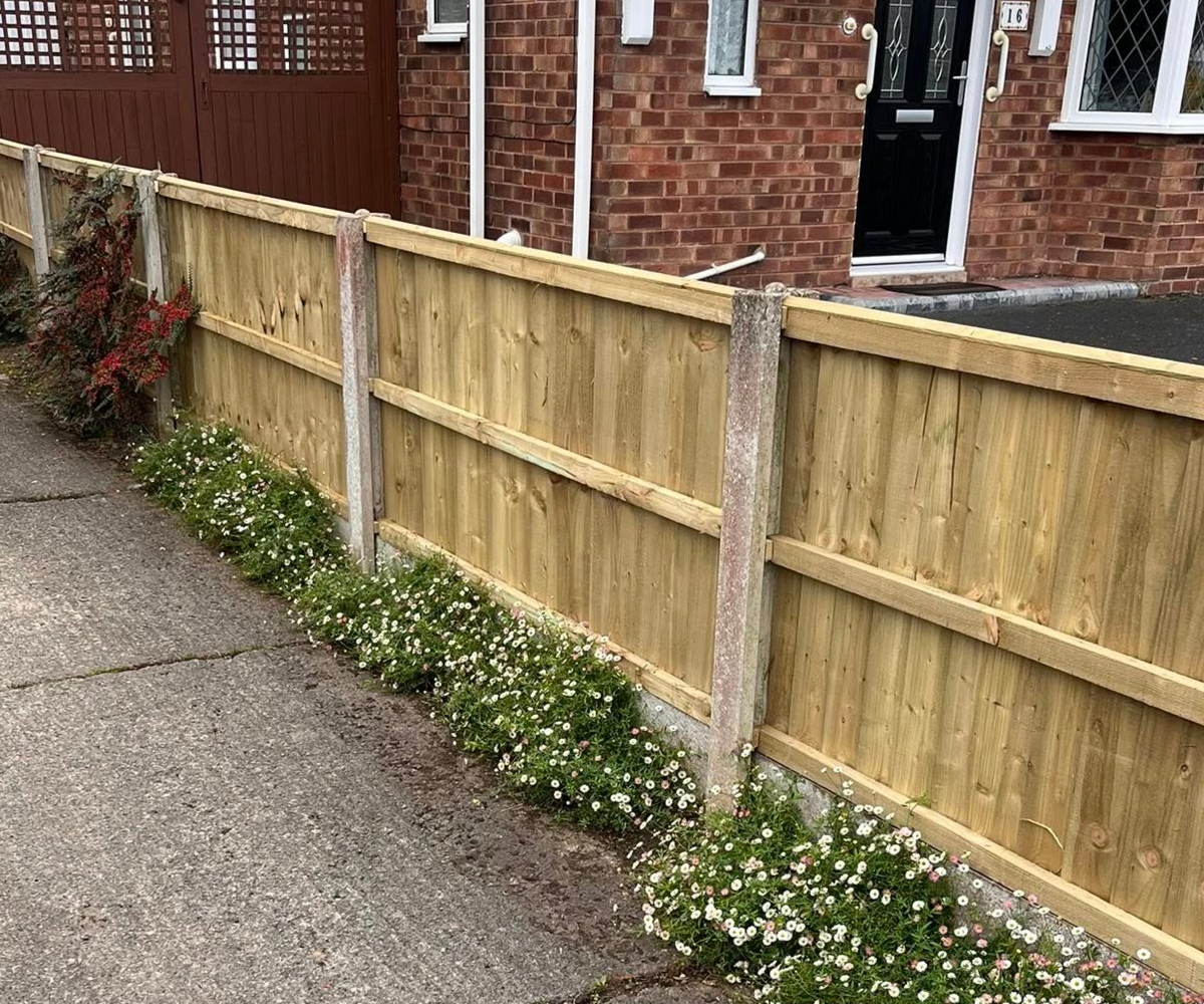 Wirral - new driveway fence installed